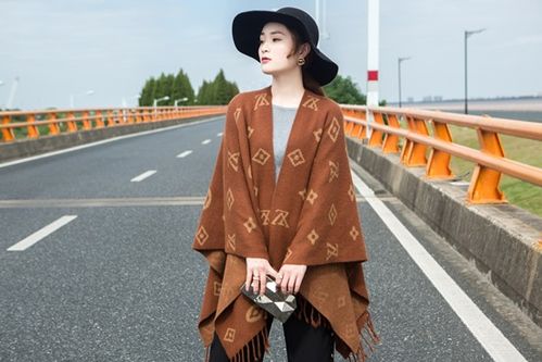 東逸名品亮相2017上海國際時(shí)尚產(chǎn)業(yè)及服裝服飾展覽會(huì)